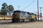 CSX 902 leads train U376-09 westbound